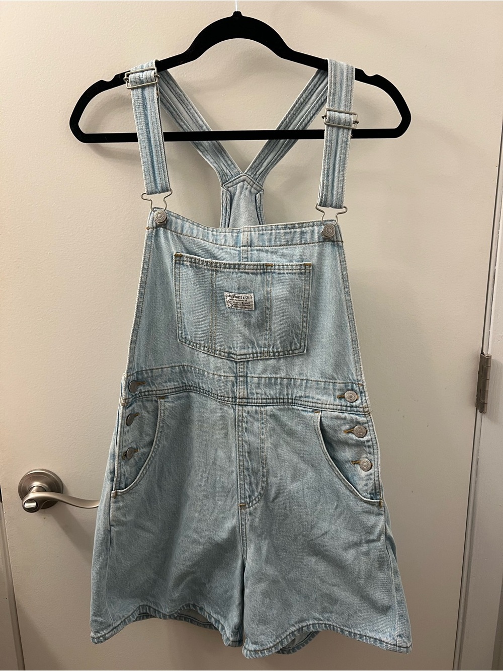 Levi’s Shortalls size small